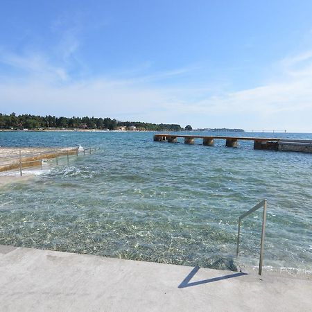Apartmani Dekovic Materada Porec Exterior photo