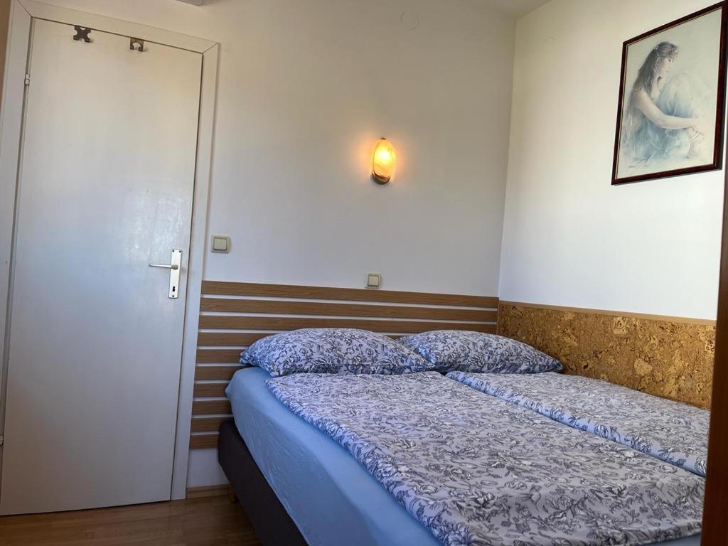 Apartmani Dekovic Materada Porec Exterior photo